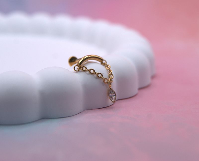 Elara Chain Titan Labret Gull