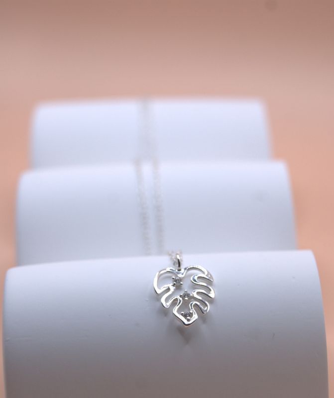 Monstera Leaf Halskjede