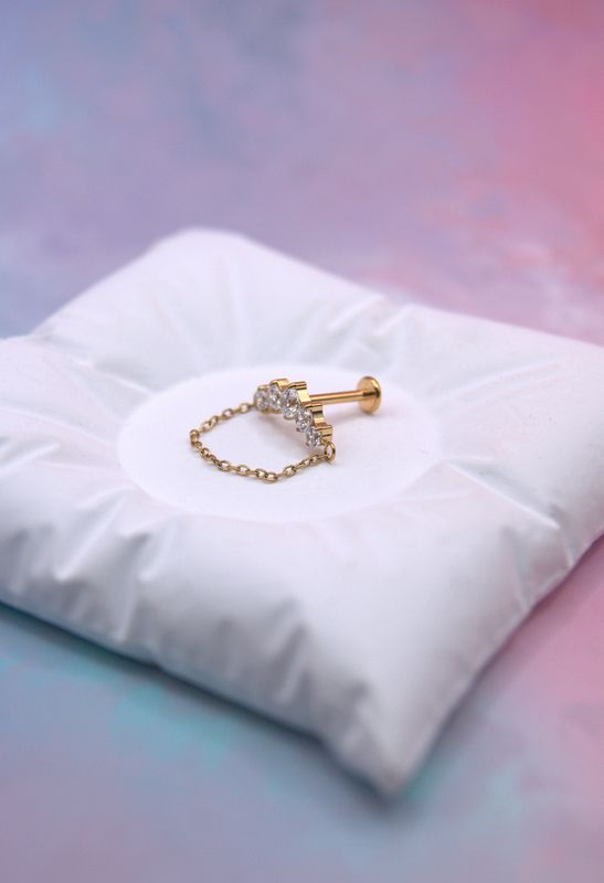 Celeste Chain Titan Labret  Gull