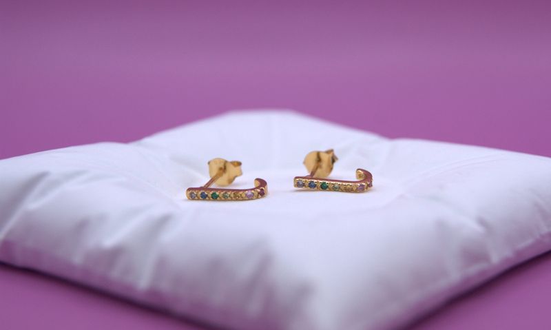 Golden Curved Multicolor Øredobber